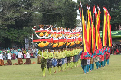 Budaya Melayu Khas Kuansing Tersaji di Festival Pacu Jalur 2018